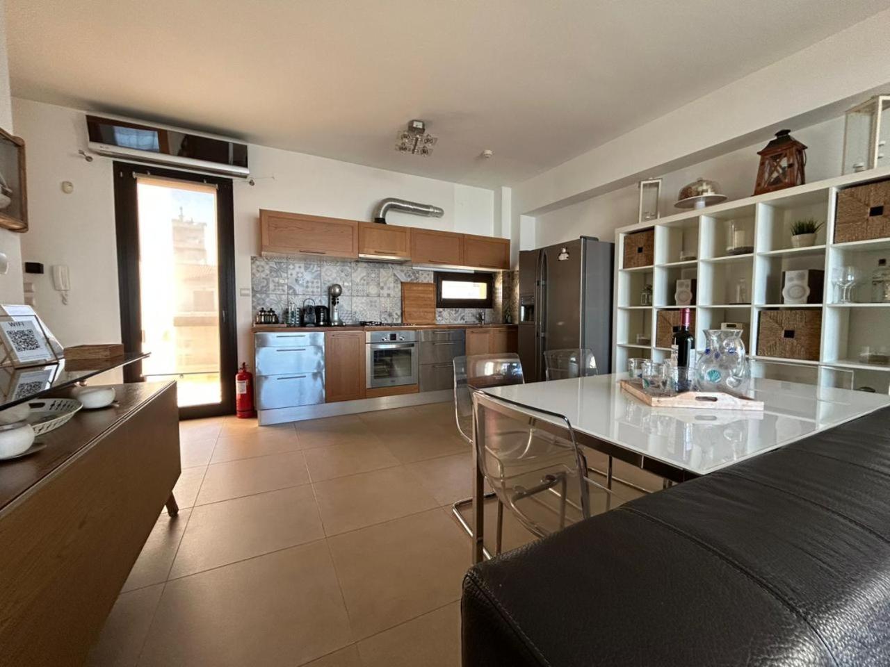 Apartment Sea And Sun Luxury Neo Epivates